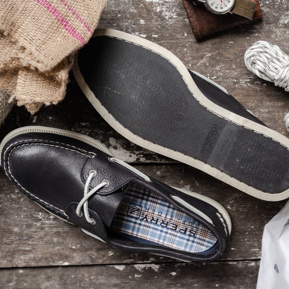 Sperry Top Sider Boat Shoes size 10M Black w white laces - Picture 3 of 5